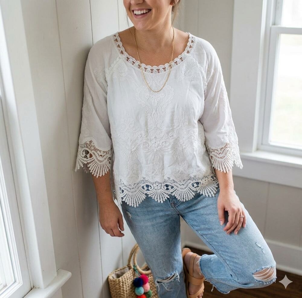Leo & Nicole White Lace Top Embroidered Blouse Crochet Scalloped Petite Small PS